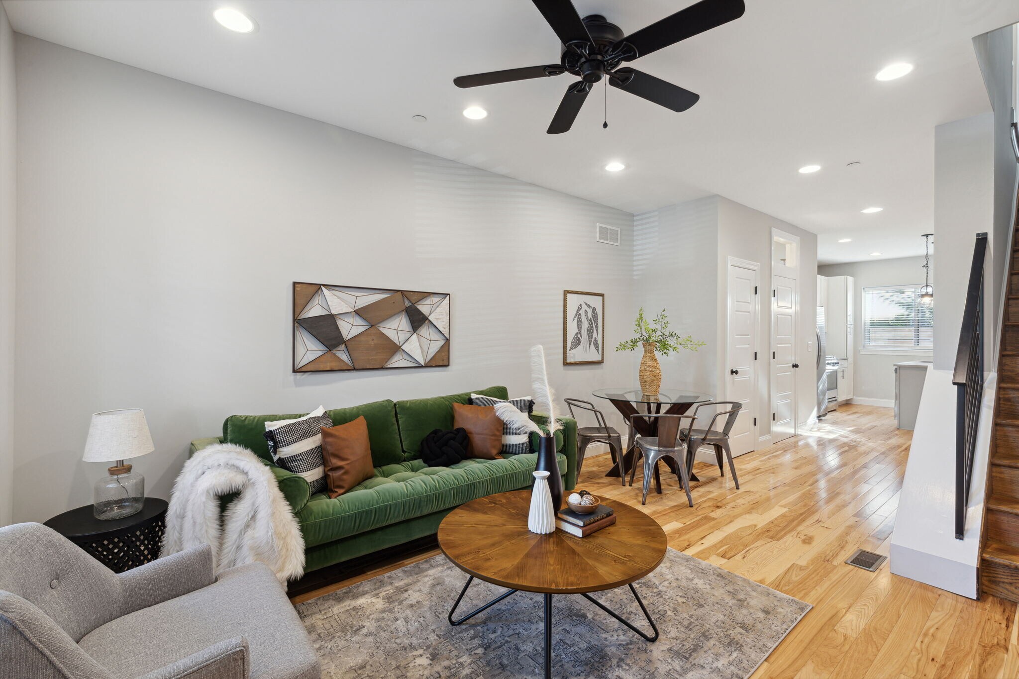 Building Photo - 1325 S Dover St