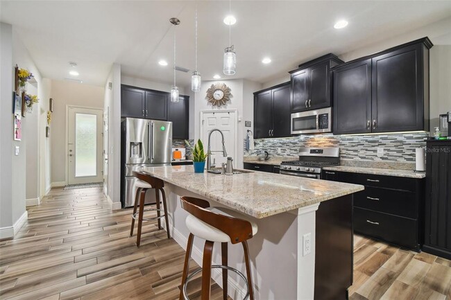 Building Photo - 2445 Whittler Br