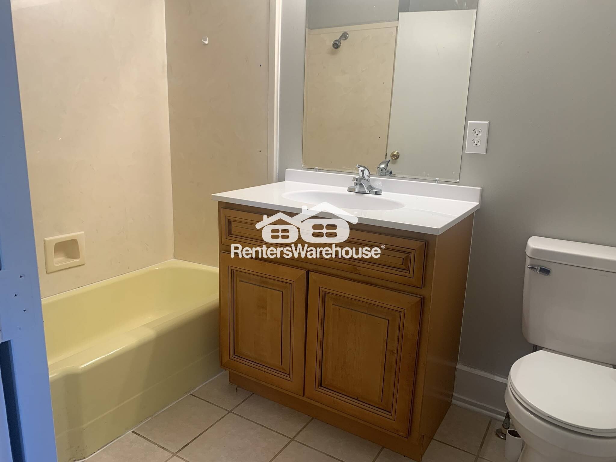 Building Photo - 27783 Pinedale Rd