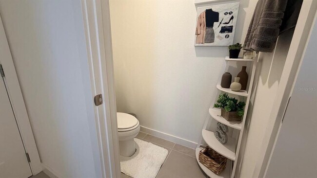 Building Photo - 1978 Education St