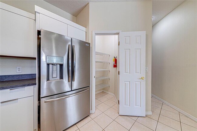 Building Photo - 360 Tupelo Cir