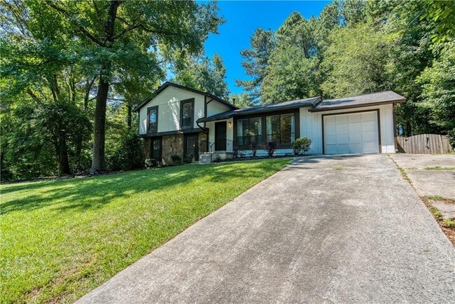 Building Photo - 2759 Shetland Ln NW