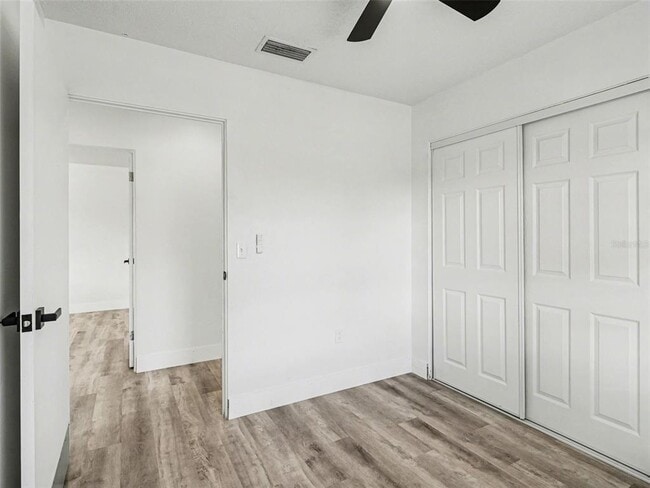 Building Photo - 1207 22nd Ave W