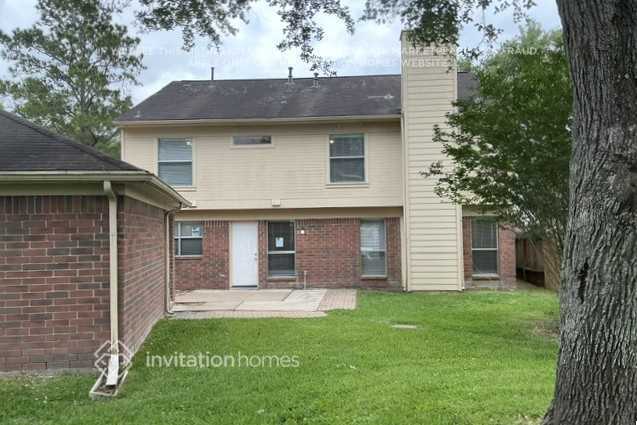 Building Photo - 2010 Dublin Dr