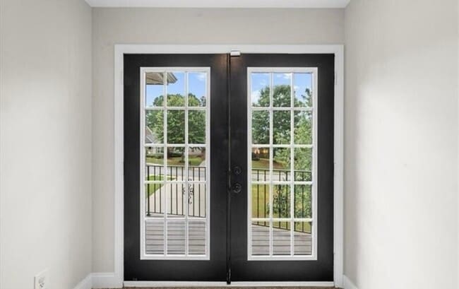 Building Photo - 164 Greenview Dr