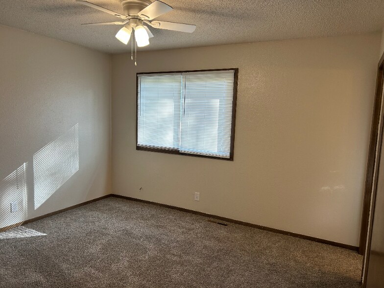 Building Photo - 322 Ranger Ave