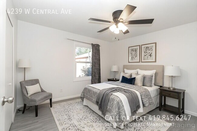 Building Photo - 4239 Central Ave