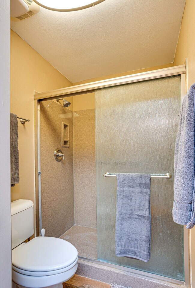Building Photo - 7946 E Fountain Cove