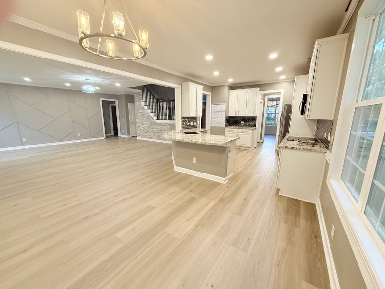 Building Photo - 2519 Harlington Ln