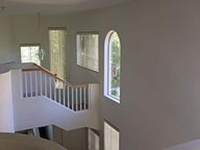 Building Photo - 1036 Pan Ct