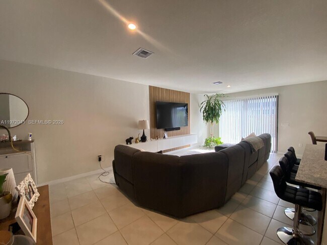 Building Photo - 10820 SW 232nd Terrace