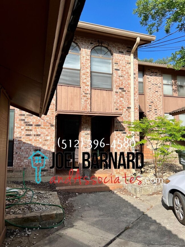 Building Photo - Available Mid July: Just steps Away from Campus and Frisbee Golf Course