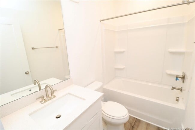 Building Photo - 110 Byrum St