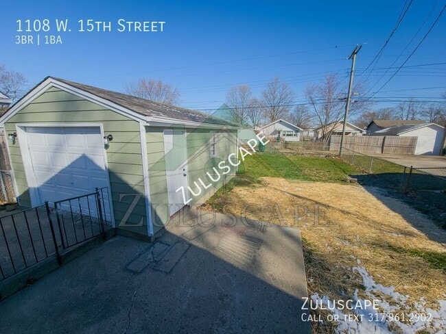 Building Photo - 1108 W 15th St