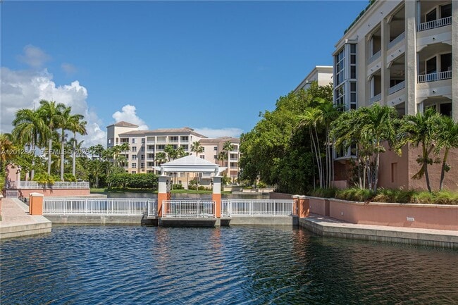 Building Photo - 731 Crandon Blvd
