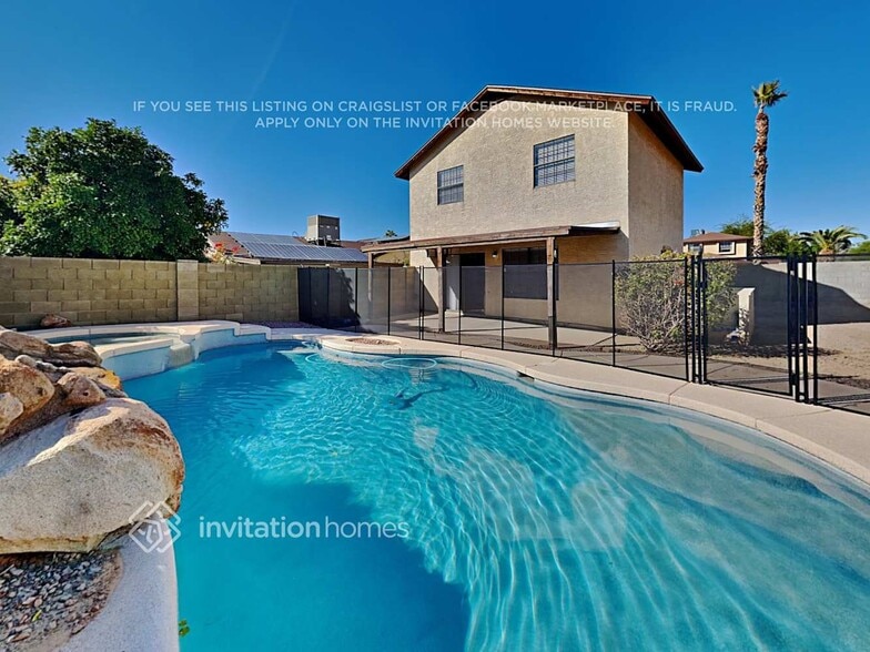 Building Photo - 3701 W Carol Ann Way