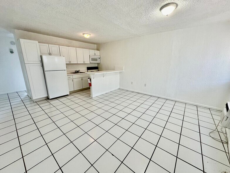 Building Photo - 2987 NW 46th St