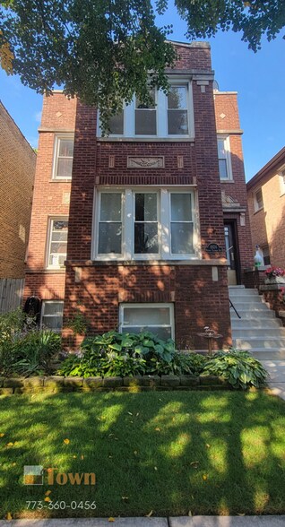 Building Photo - 4924 N Talman Ave