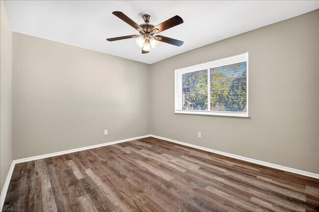 Building Photo - Morganford Motherrrr