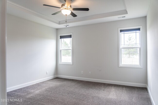 Building Photo - 176 Enfield Dr