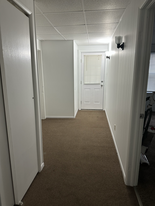 Hallway/Entrance - 265 Rochester St
