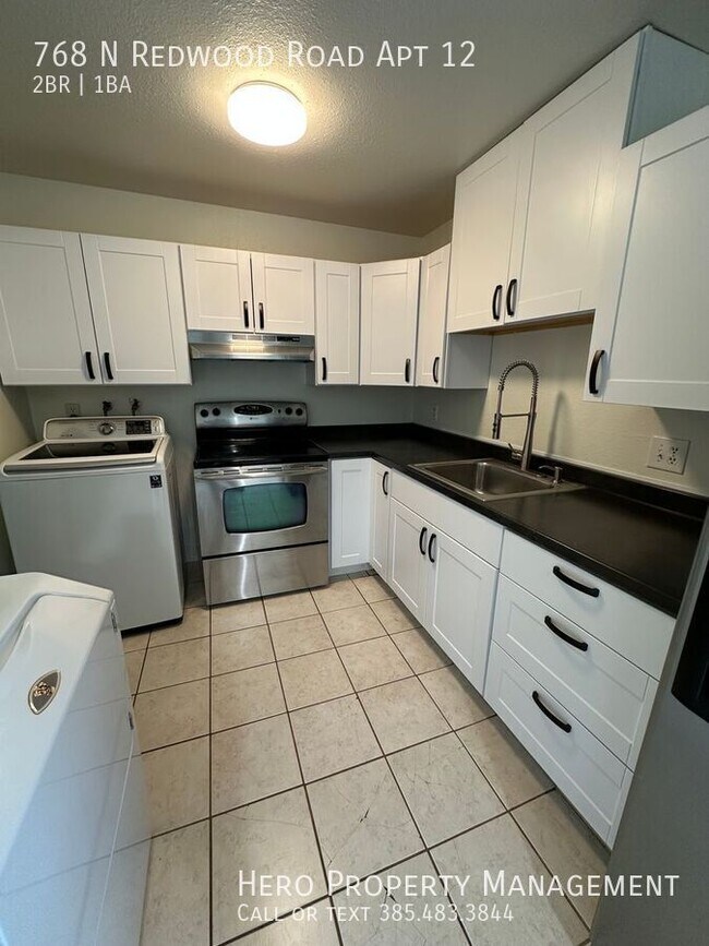 Building Photo - 768 N Redwood Rd