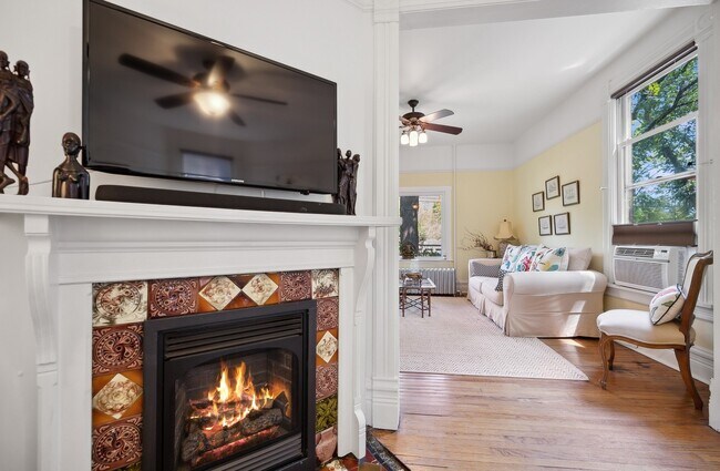 Building Photo - 1224 Sherman Ave