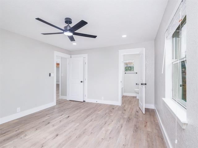 Building Photo - 2008 10th St