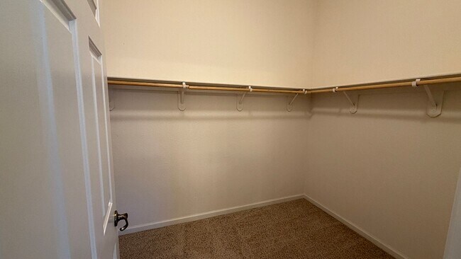 Building Photo - 1635 Murrieta Ct