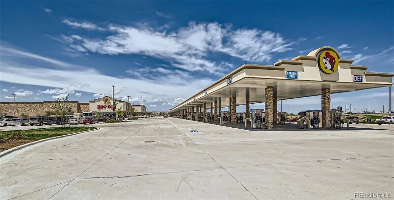 Building Photo - 330 Donna Ln