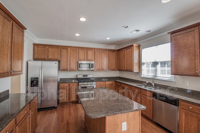 Building Photo - 311 Cypress Hill Ct