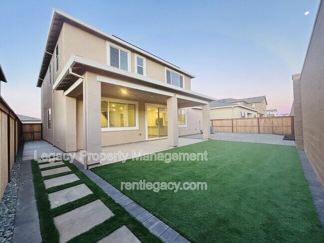 Building Photo - 3760 Oyster Pt Wy