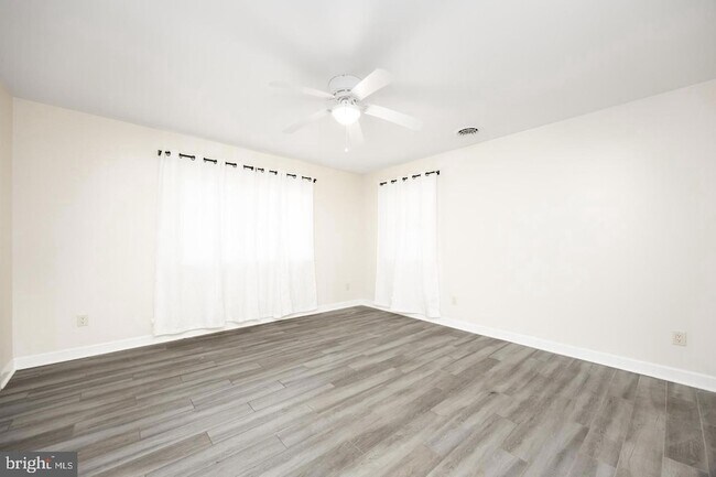 Building Photo - 731 Richwil Dr