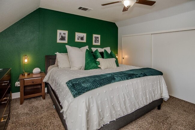 Building Photo - Four Bedroom 2 Bath home available for rent