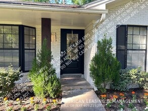 Building Photo - 1503 Robinhood Ln