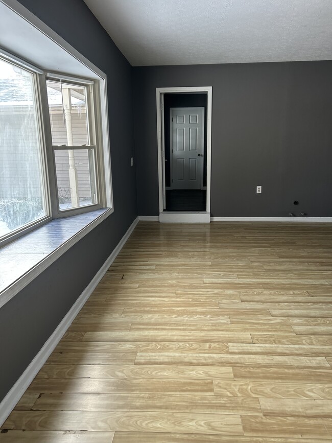 Building Photo - 1030 Finney Rd