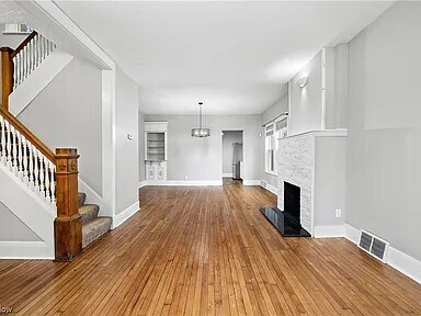 Building Photo - 1773 W 47th St