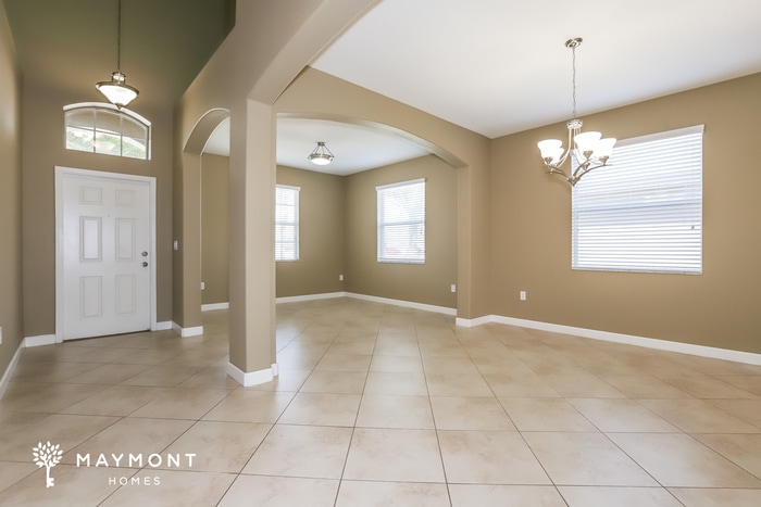 Building Photo - 10707 River Hawk Ln