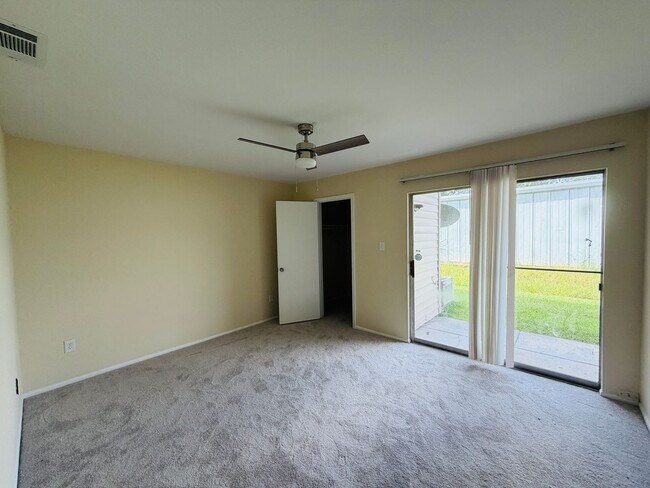 Building Photo - 7724 Bles Ave