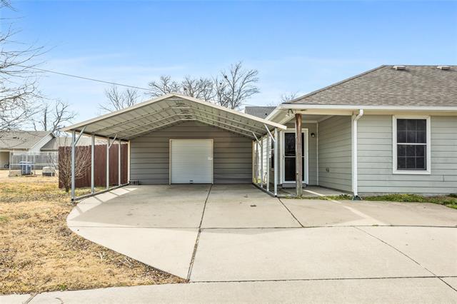 Building Photo - 1006 Throckmorton St