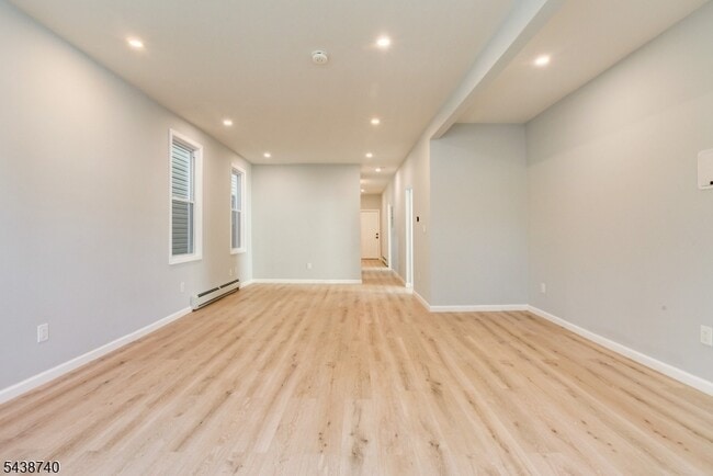 Building Photo - 34 Millington Ave