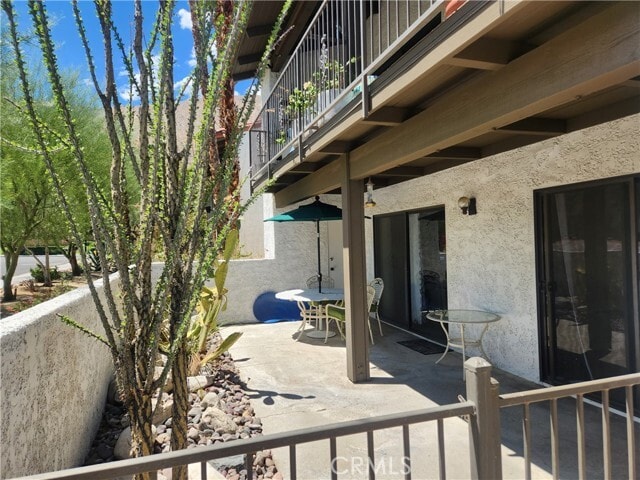 Building Photo - 2230 S Palm Canyon Dr