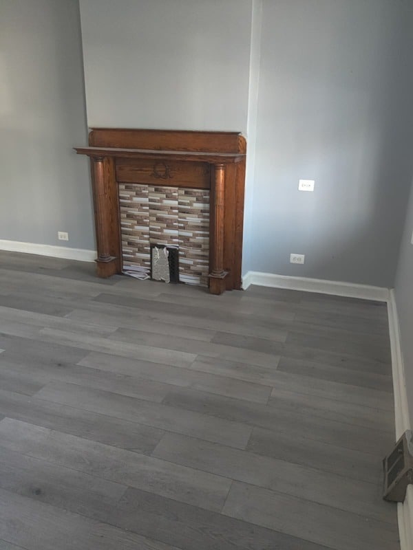 Building Photo - 728 E Ontario St