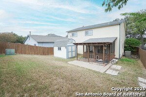 Building Photo - 8111 Maple Meadow Dr