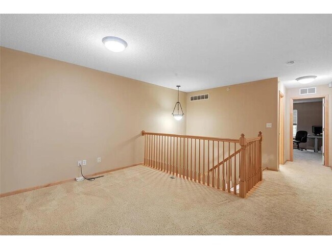 Building Photo - 5225 Holly Ln N