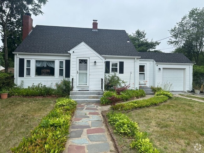 Building Photo - 787 Sandy Ln