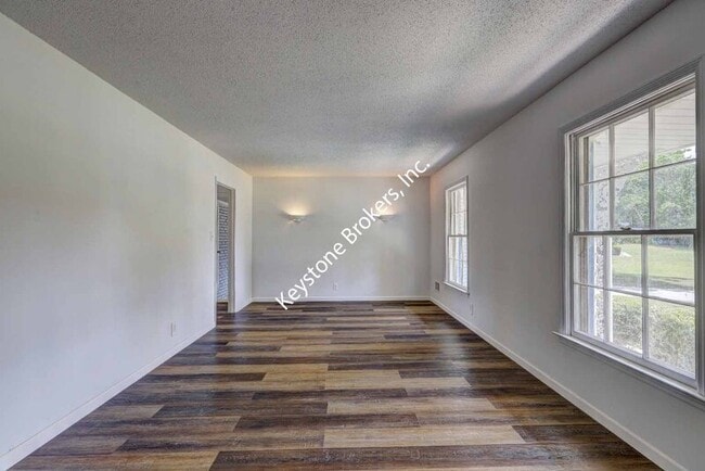 Building Photo - 2254 Silver Pines Ct