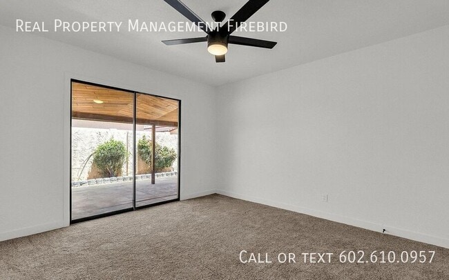 Building Photo - 5216 E Half Moon Dr