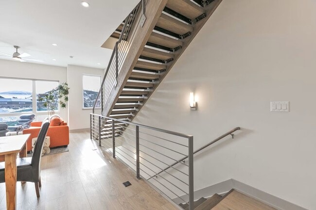 Building Photo - 50 3rd St