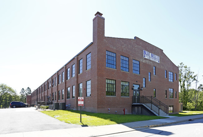 Primary Photo - Historic Blue Bell Lofts